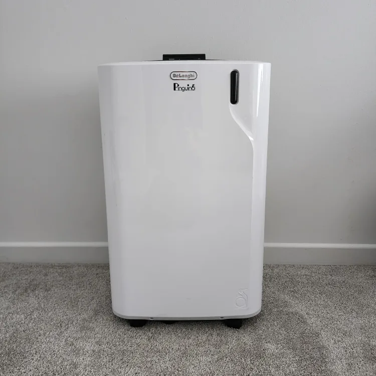 DeLonghi Pinguino PAC EM92 Portable Air Conditioner thumbnail
