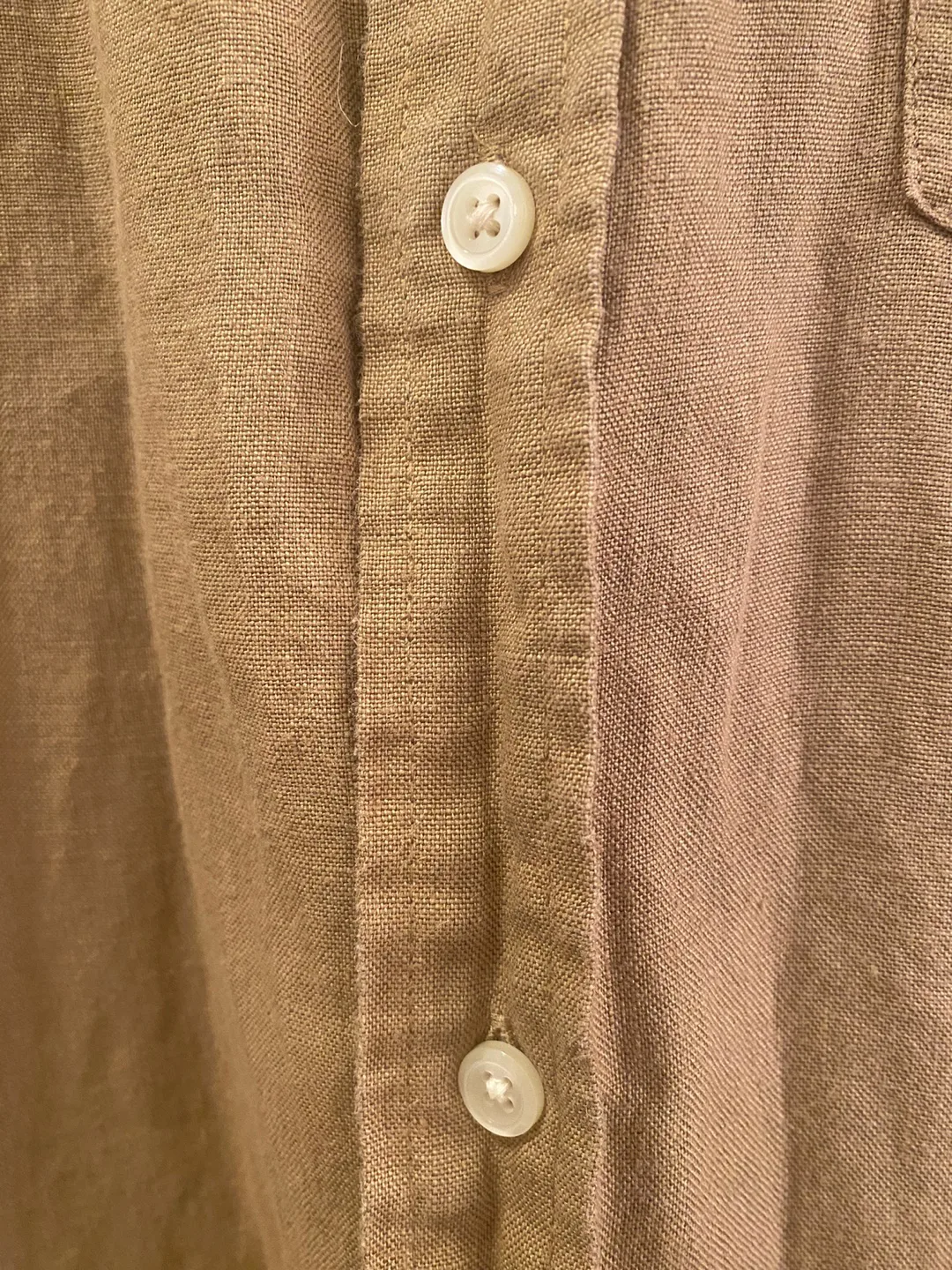 GAP Button-Up Shirt - XL image indicator(4)