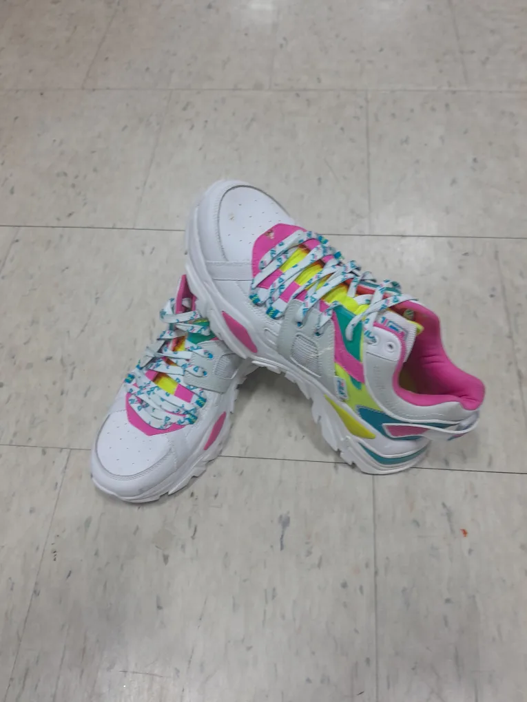 Fila White Sneakers Women's Size 10 thumbnail