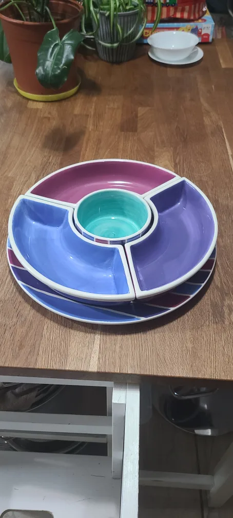 Serving platter with bowls