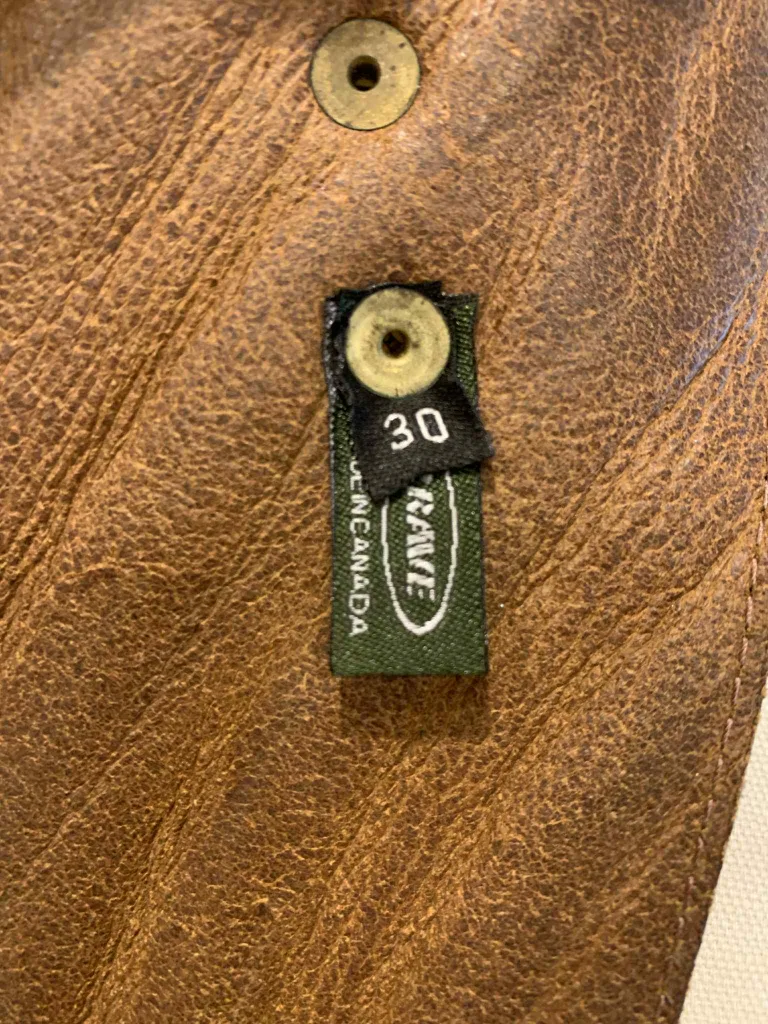 Leather Size 30 image indicator(2)