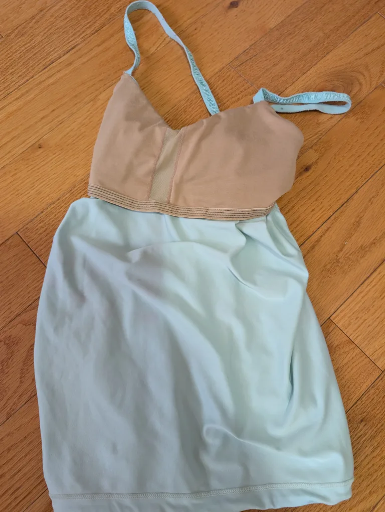 Tank Top image indicator(3)