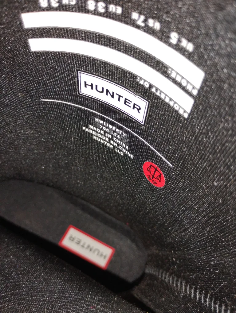 Hunter Rain Boots - Black, Size 7 image indicator(3)