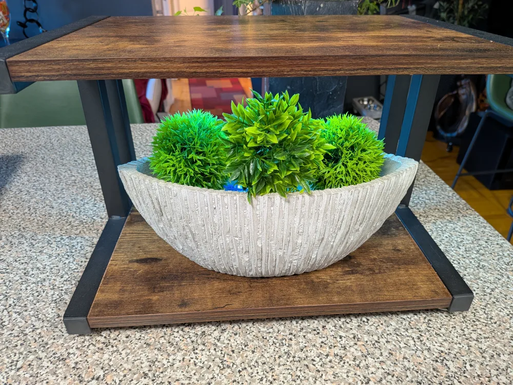 Wood & Metal Plant Stand / Side Table image indicator(4)