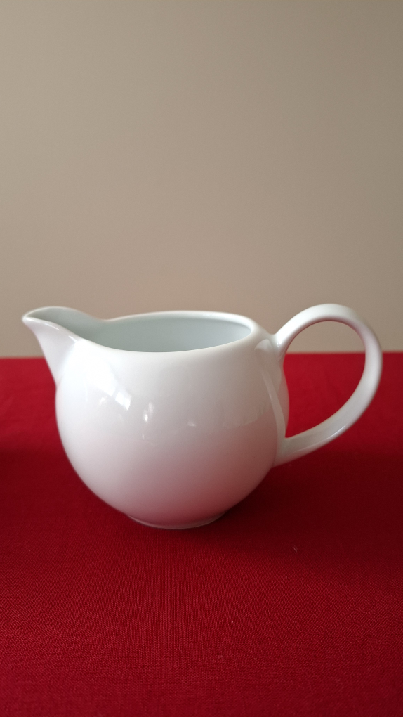 White Ceramic Sugar Bowl & Creamer Set - photo 3