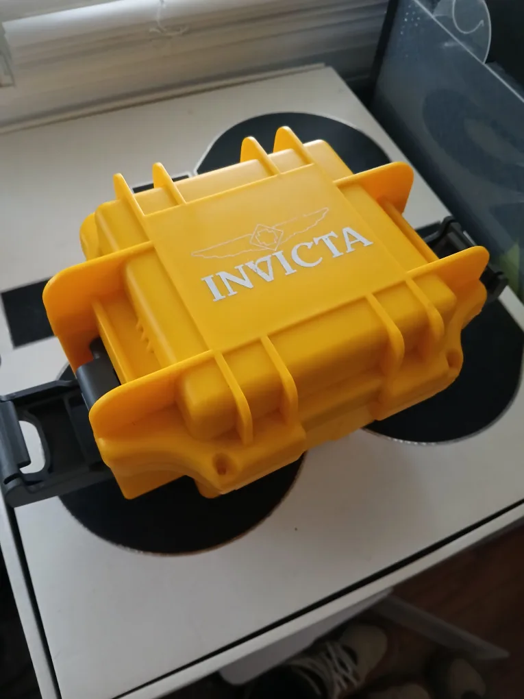 Invicta Lupah Model 15854 Gold-Tone Watch special edition image indicator(7)