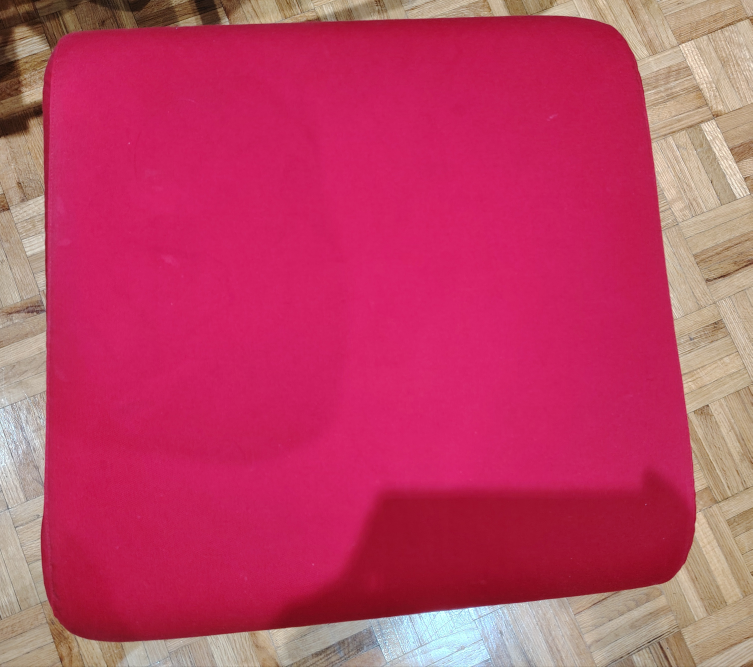 Red Ottoman - 21"x21"x14" - photo 3