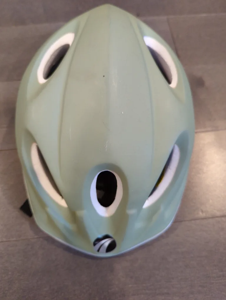 Bell Kids' Bike Helmet thumbnail