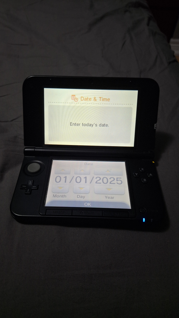 Nintendo 3DS XL - Black - photo 3