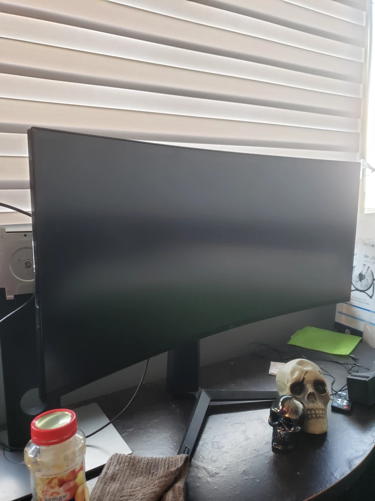Curved Gaming Monitor