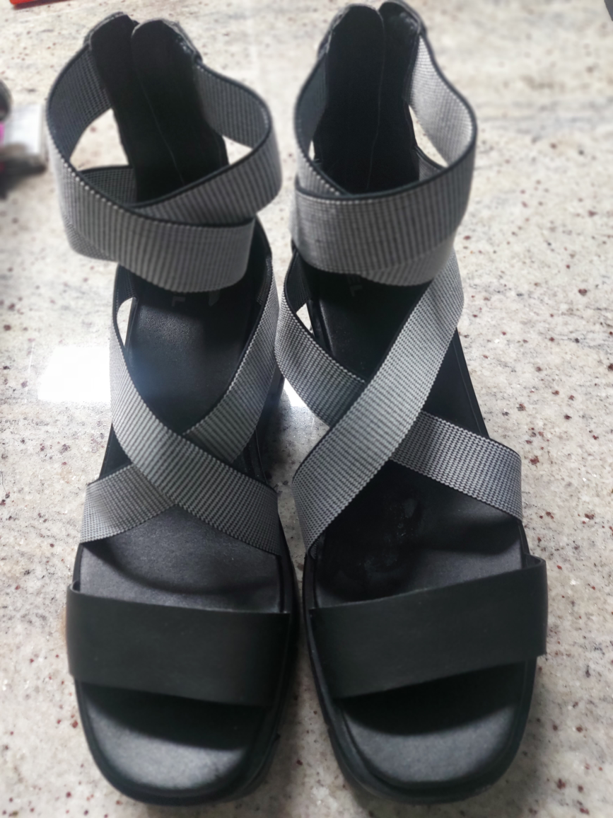 Sorel Black Wedge Sandals - Size 10