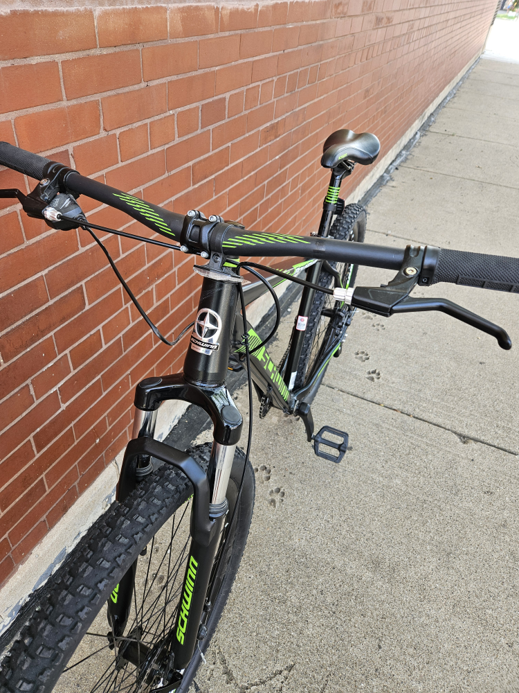 Schwinn Boundary Mountain Bike - Black/Green - photo 5