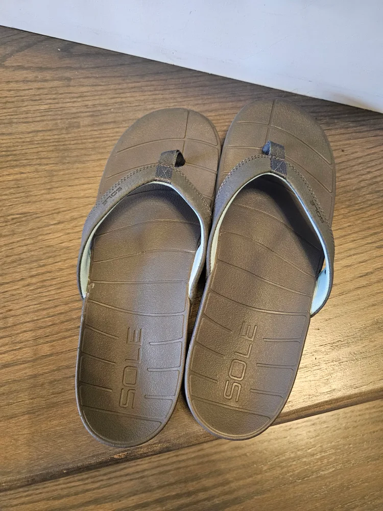 SOLE Women's Flip Flops, Size 9 thumbnail