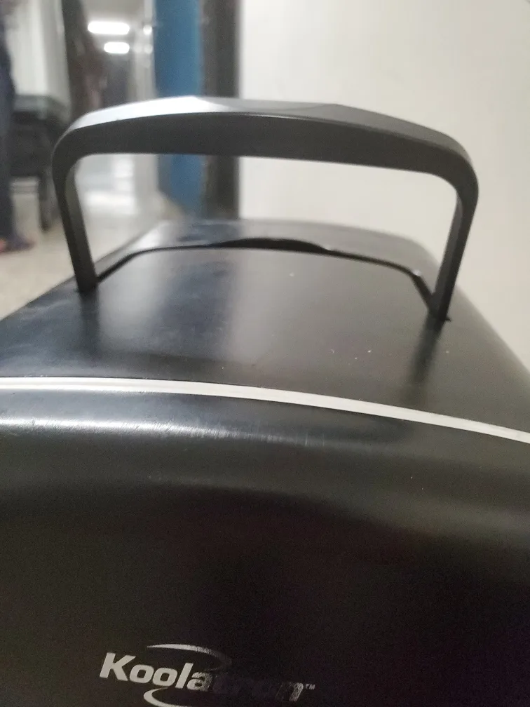 Koolatron Retro Mini Car Fridge - Black image indicator(4)