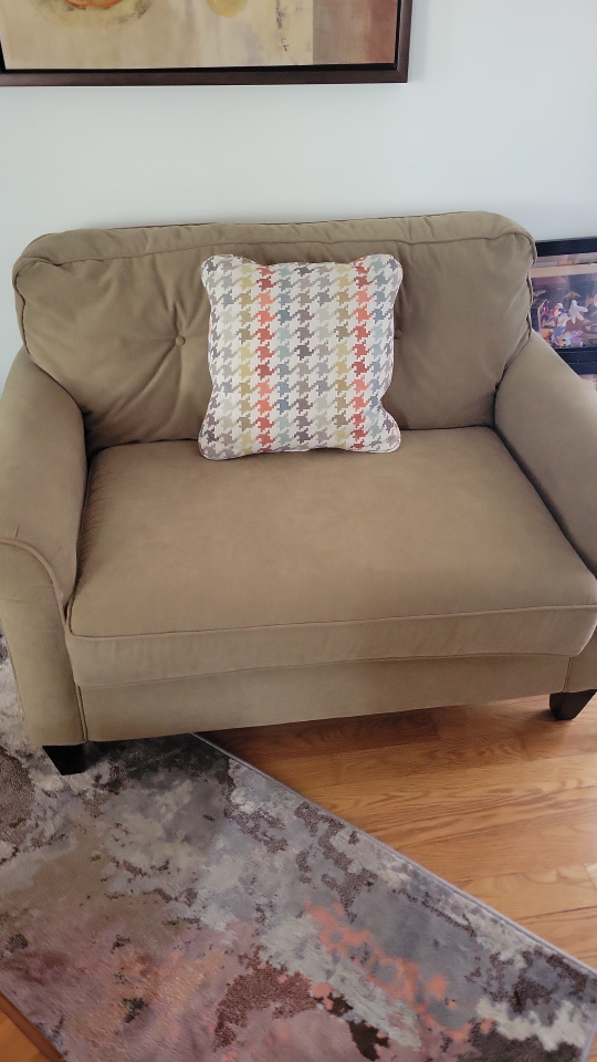 Gorgeous Green Sofa Set - photo 4