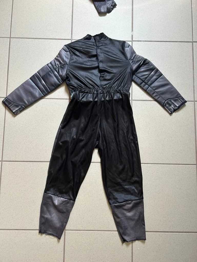 Spider-Man Stealth Suit Costume image indicator(2)