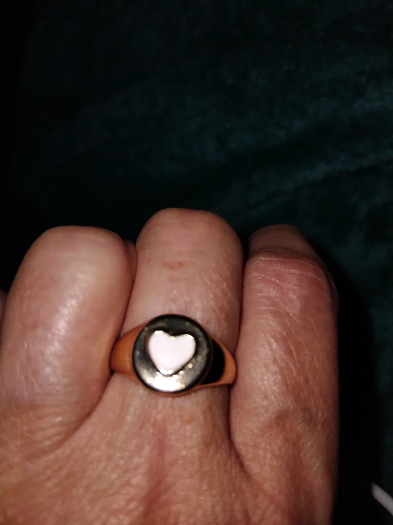 Heart Ring thumbnail