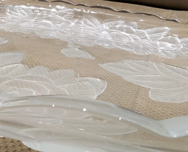 Glass Shallow Bowl Platter image indicator(4)