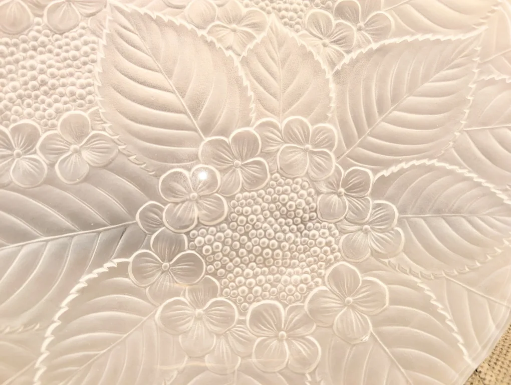 Glass Shallow Bowl Platter image indicator(7)