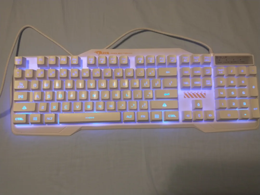 White full mechanical gaming keyboard image indicator(4)