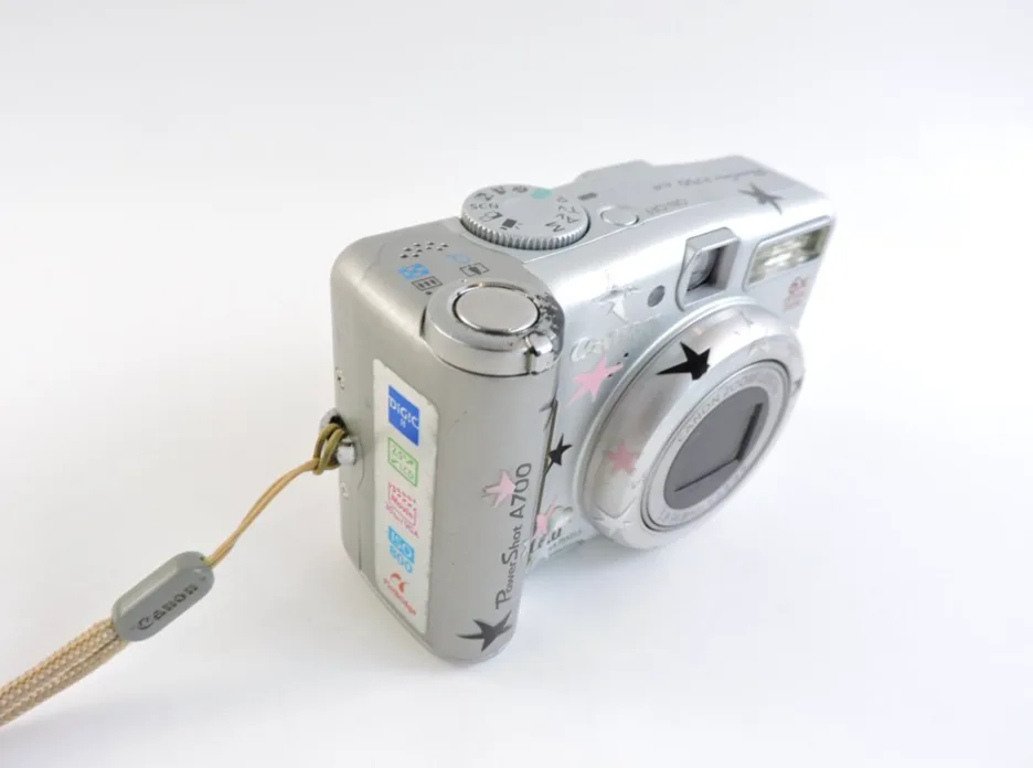 Canon PowerShot A700 Digital Camera thumbnail