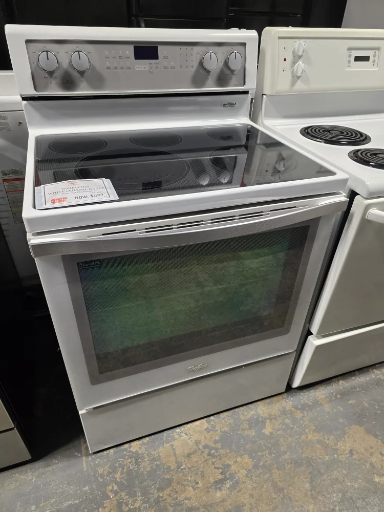 Whirlpool White Electric Range thumbnail