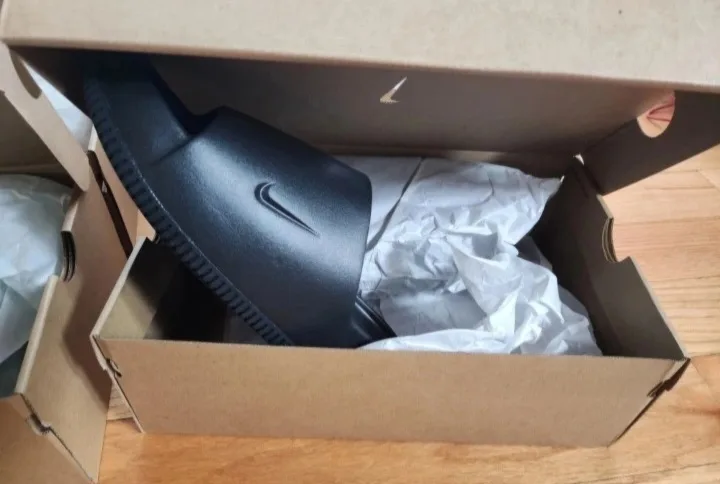 Nike Calm Slides - Assorted Colors image indicator(4)