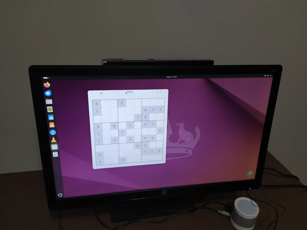 HP V221 with I5 computer All in one 8G + 120G SSD - photo 4