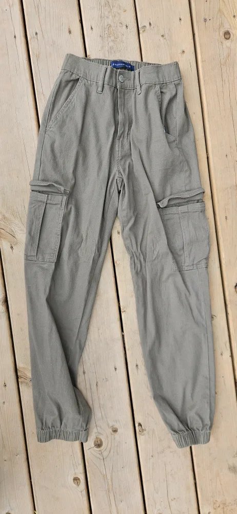 Aeropostale Cargo Pants - Olive Green thumbnail