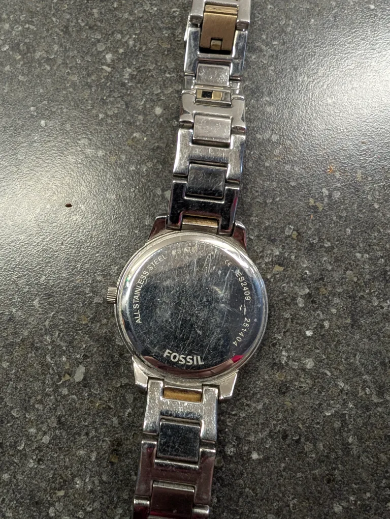 Fossil Women's Two-Tone Stainless Steel Watch image indicator(2)