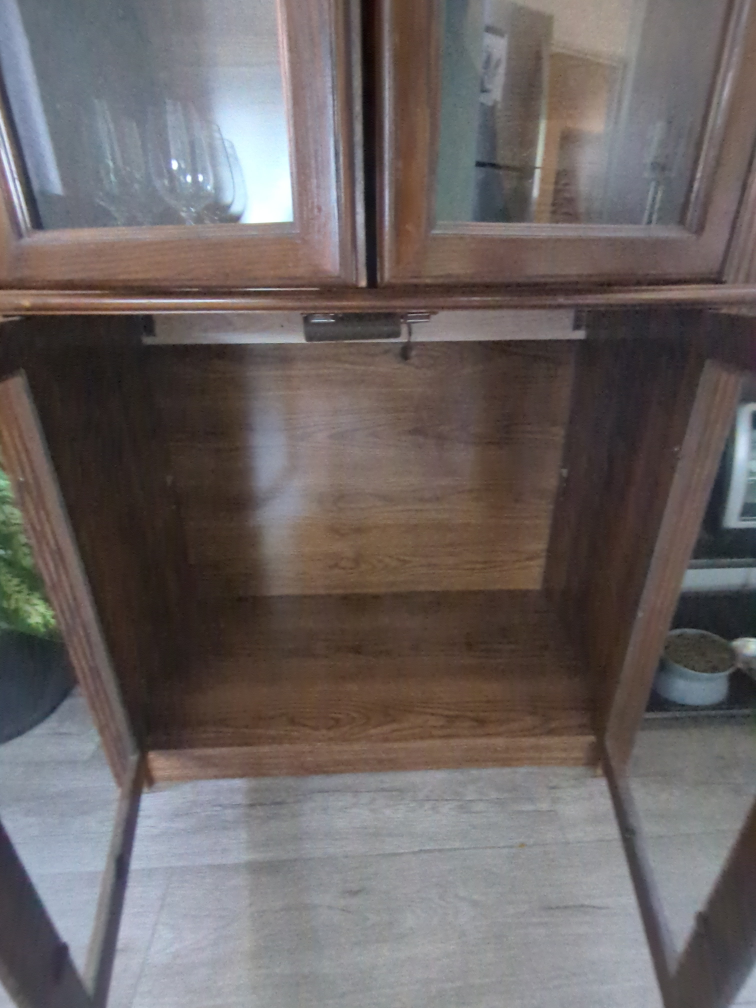 China cabinet(NEED GONE ASAP) - photo 5