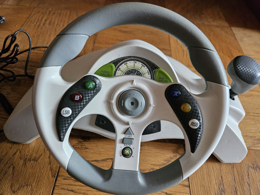 Madcatz Steering and Pedals Xbox 360 - photo 3