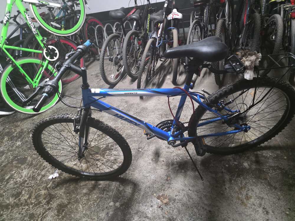 Huffy Granite Mountain Bike - Blue - photo 2