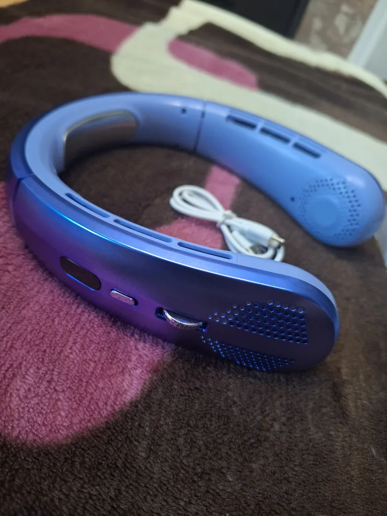 NEW Neck Fan and 10,000 mAh Solar Charger 🔋 image indicator(2)