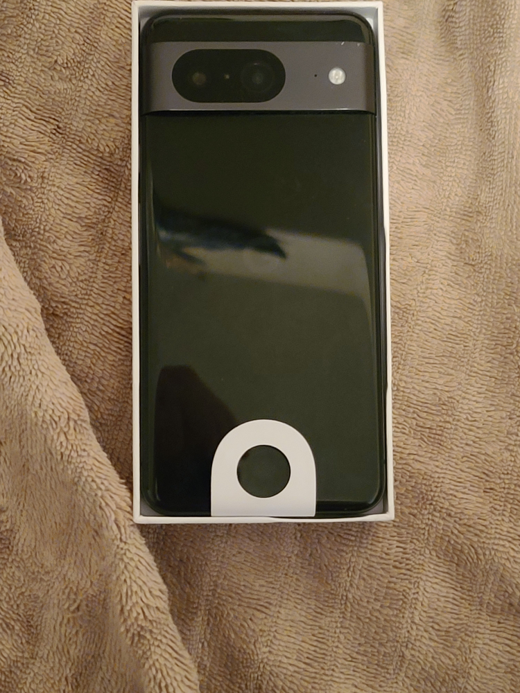New Google Pixel 8 - Box Included! - photo 2