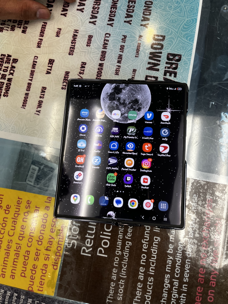 Samsung Galaxy Z Fold - photo 3