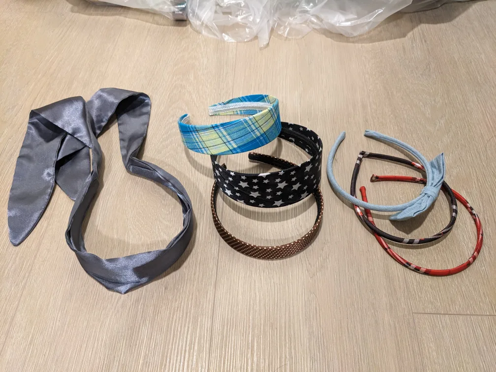 Assorted Headbands - Cute Styles! thumbnail