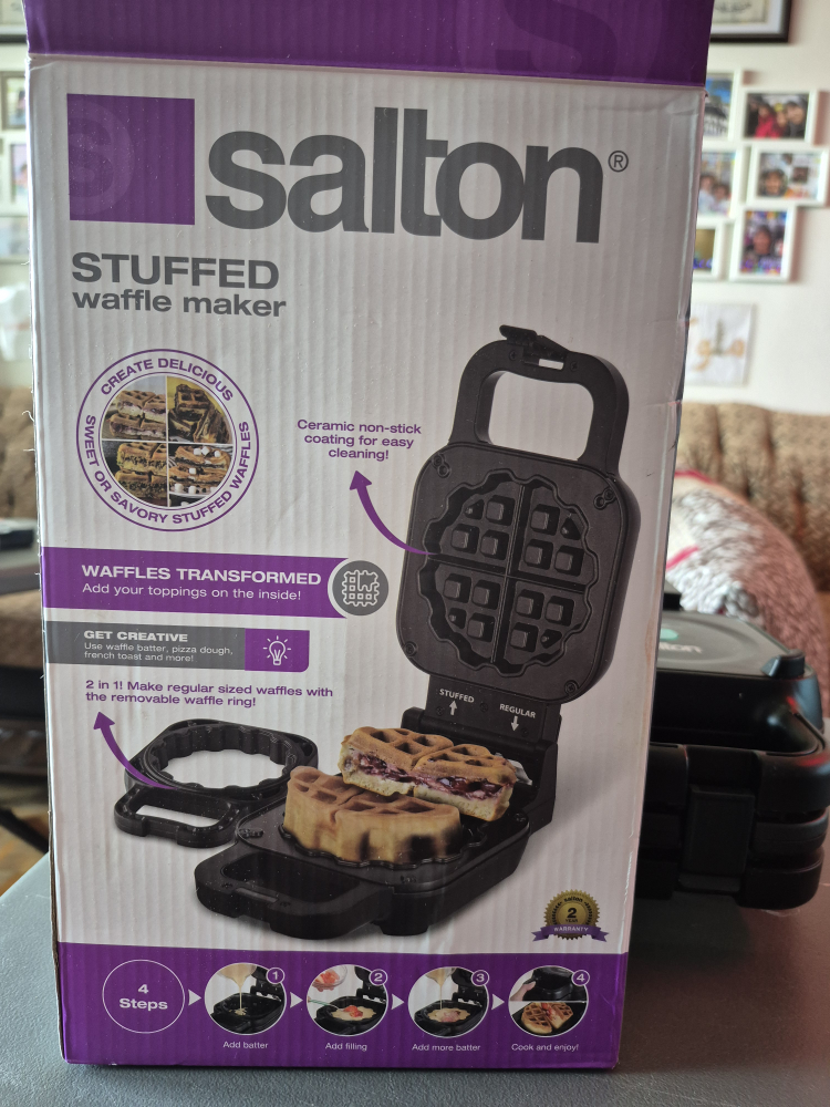 Salton Stuffed Waffle Maker - Like New! - photo 2