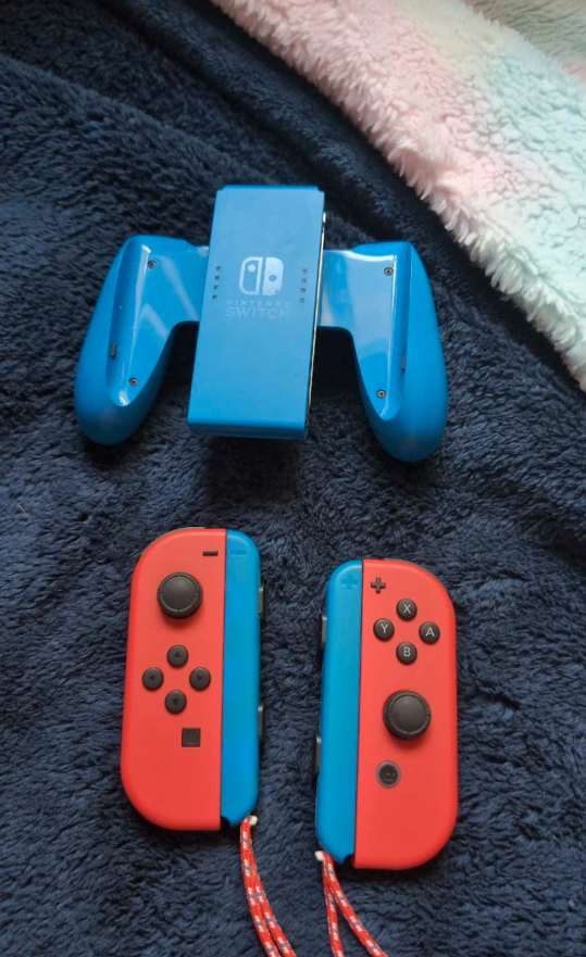 Nintendo Switch Console - Red - photo 4