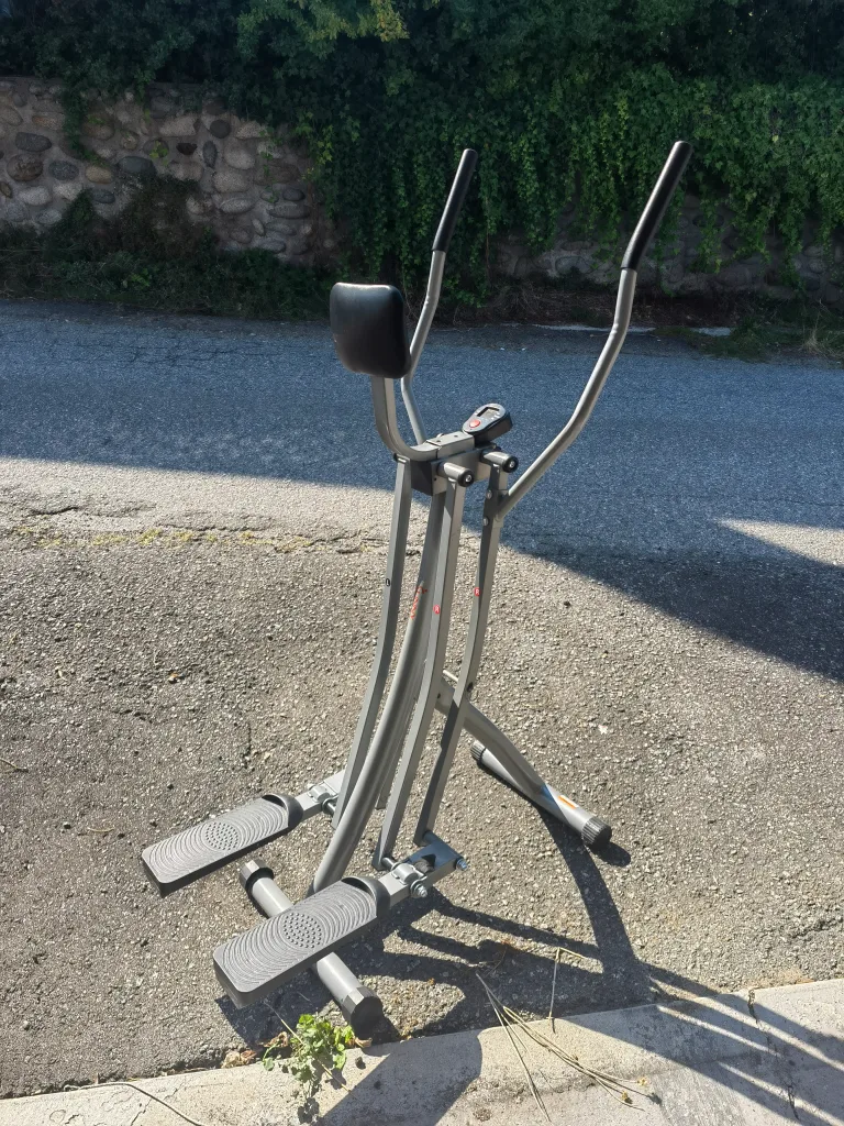 Elliptical Trainer - Great Condition! thumbnail