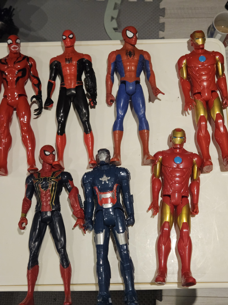 Marvel Action Figures - Spiderman & Iron Man