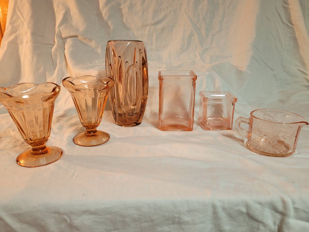 Vintage Pink Depression Glass Collection - photo 3