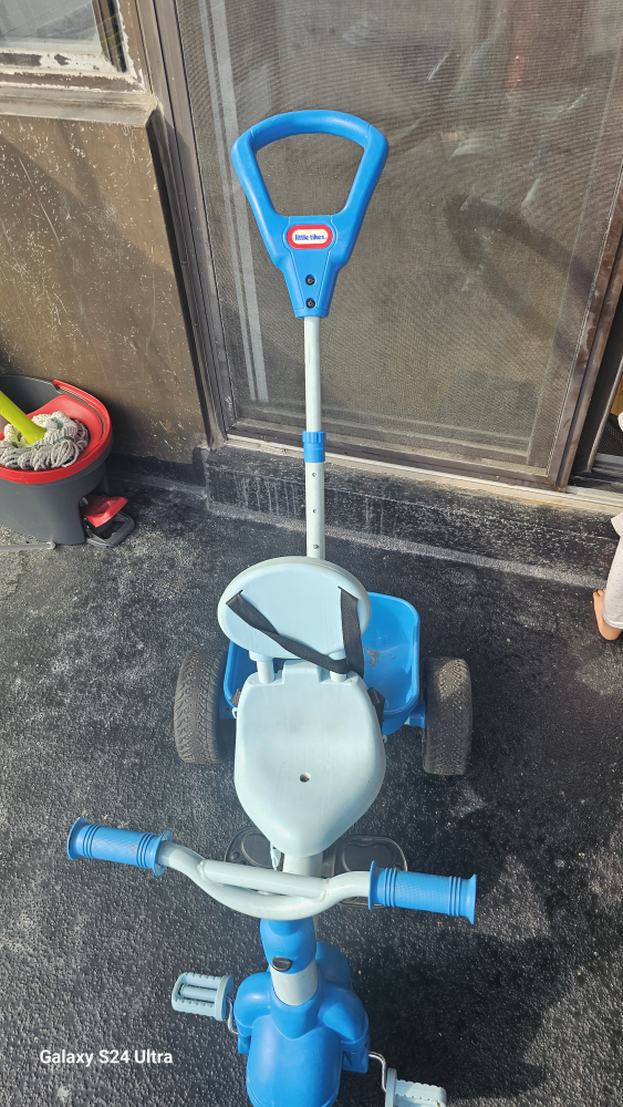 Little Tikes 4-in-1 Trike - Blue