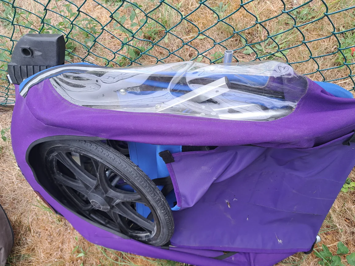 chariot brand~~kids bike carrier/ trailer~~ image indicator(4)