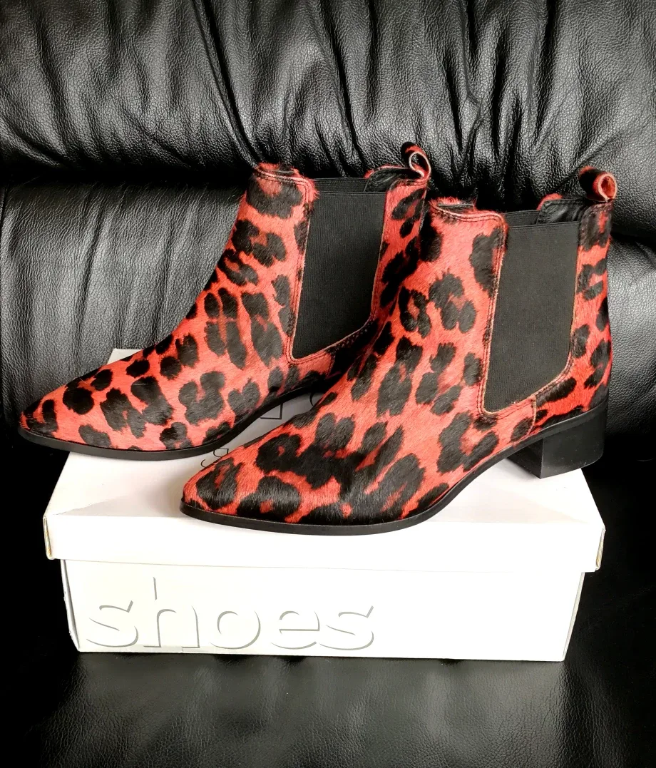 New Topshop Cheetah Print Pony Hair Ankle Boots - Size 6.5/EU37 image indicator(2)