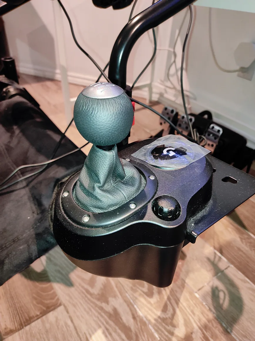 Logitech G920 Racing Wheel & Pedals image indicator(5)