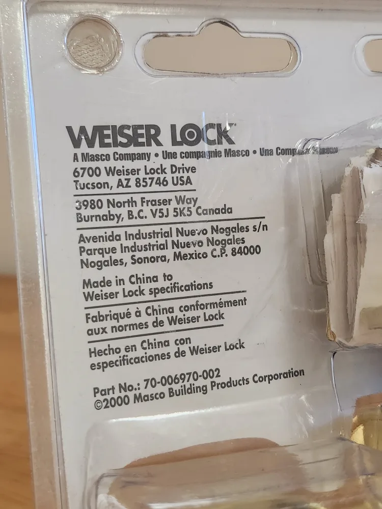 New Weiser Lock Basics Keyed Entry Door Knob image indicator(3)