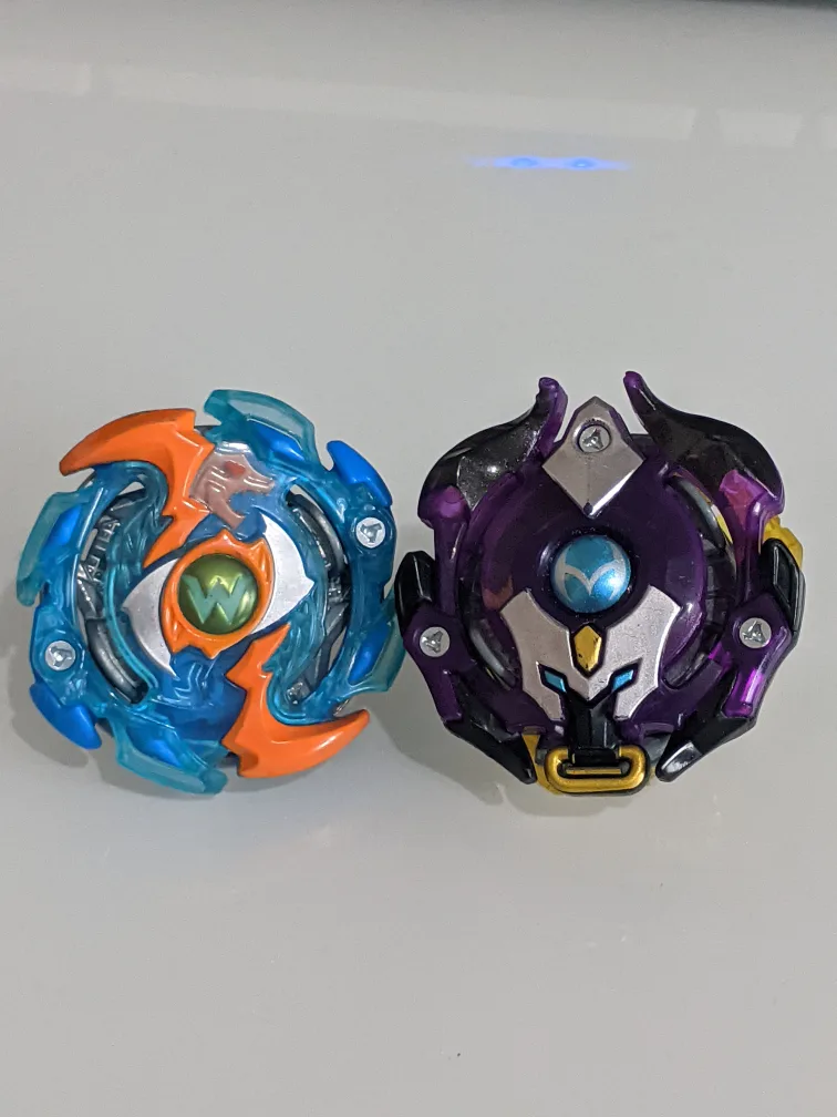Wyvron & Minoboros Speedstorm Beyblades thumbnail