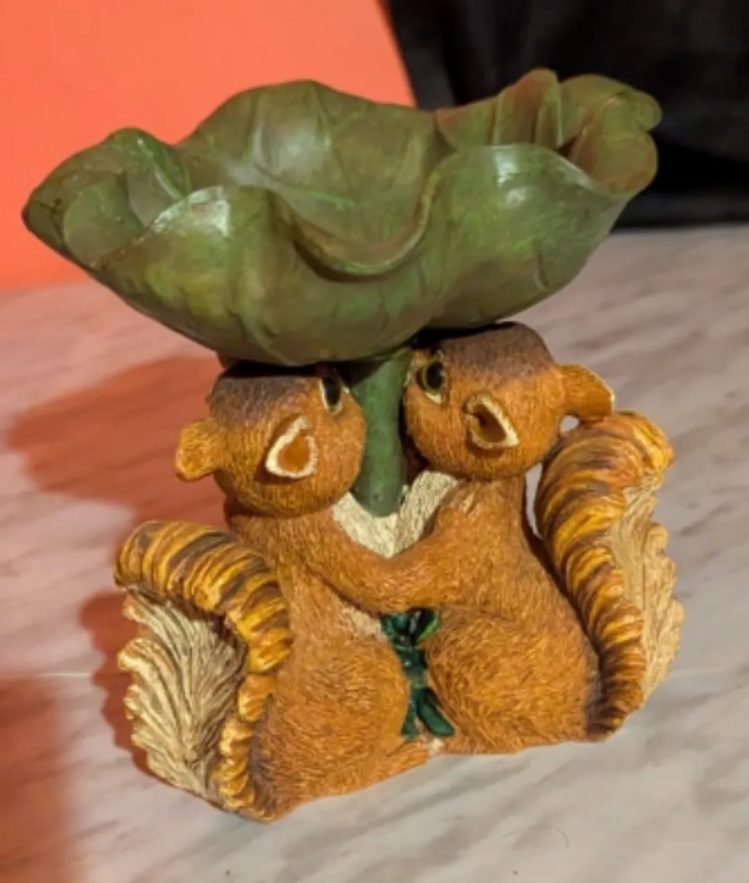 Squirrel Figurine with Leaf Dish image indicator(3)