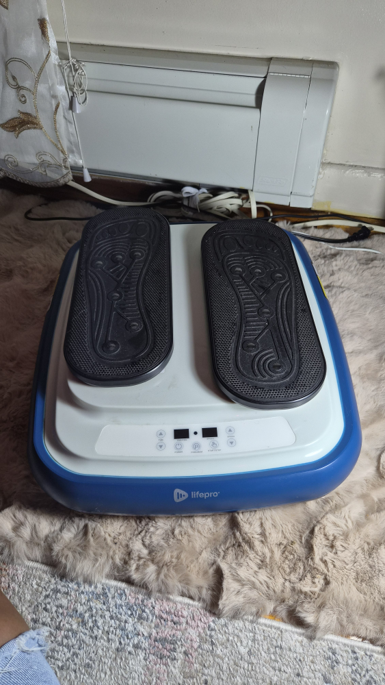 LifePro Vibration Plate Exercise Machine